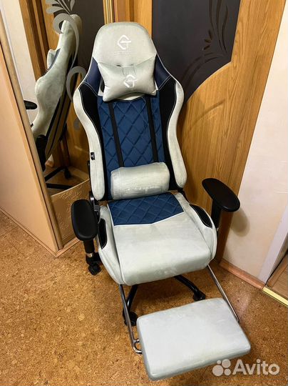 Компьютерное кресло офисное с функцией массажа