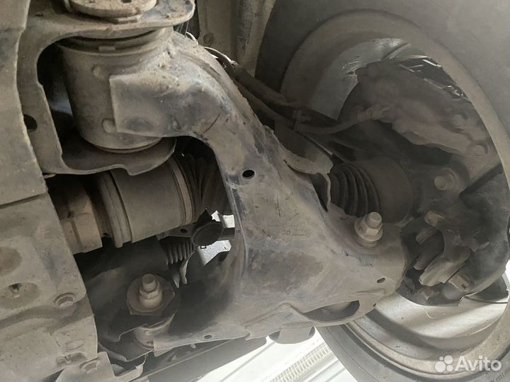 Рычаг передний правый Land Cruiser 200 2015+