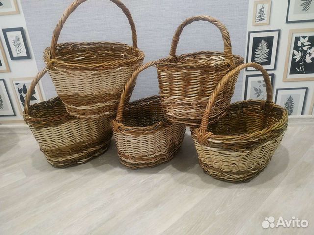 Корзины из прутьев ивы
