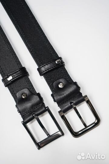 Мужской кожаный ремень в падорочной коробке