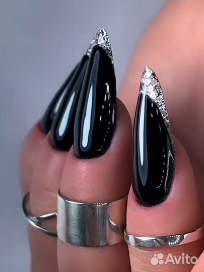 Наращивание ногтей