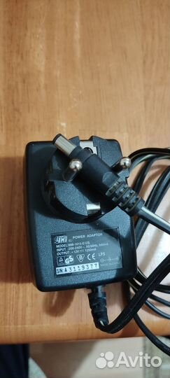 Адаптер блок питания 12v 0.75А штекер 5 мм