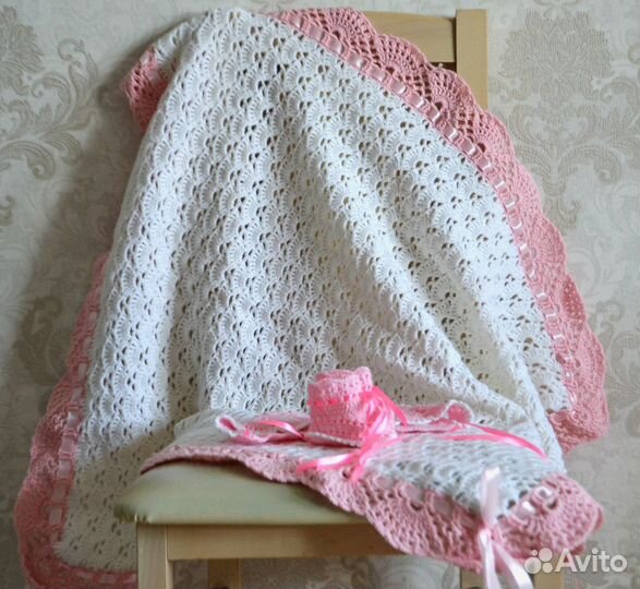 Плед для новорожденных и пинетки