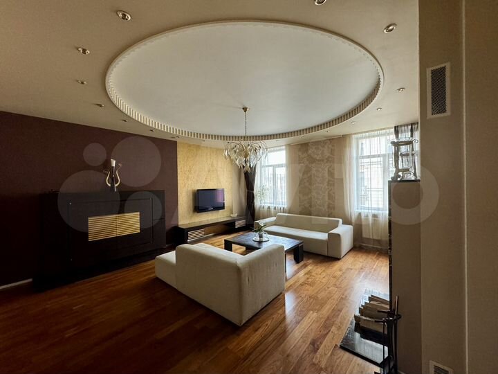 4-к. квартира, 170 м², 3/5 эт.