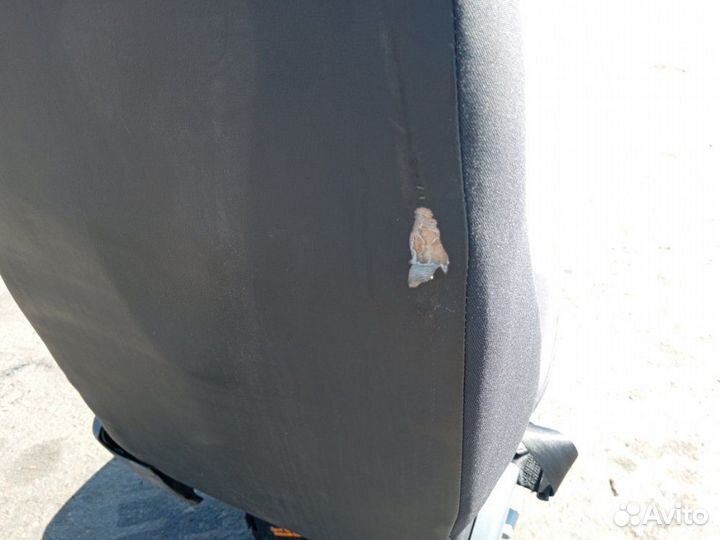 Сиденье пассажирское правое Renault