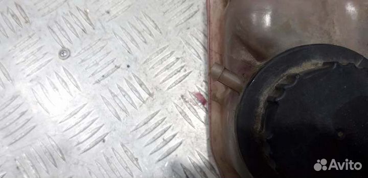 Бачок расширительный Mercedes ML W163