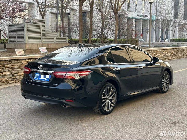 Toyota Camry 2.5 AT, 2021, 12 000 км