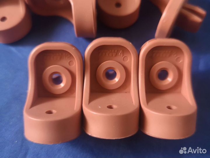 Крепеж (клоп) обшивки двери Hyundai KIA