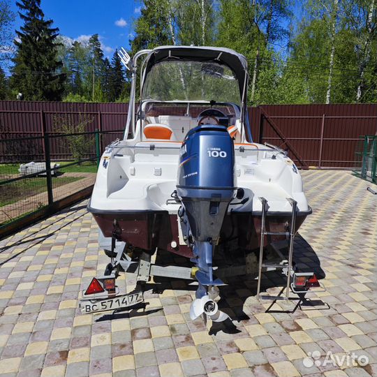 Каютный катер sf570 длина 5.7м с мотором