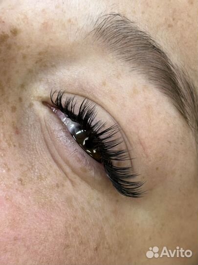 Наращивание ресниц