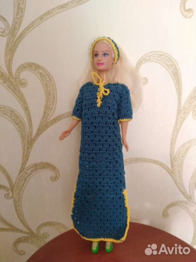 16 нарядов для кукол