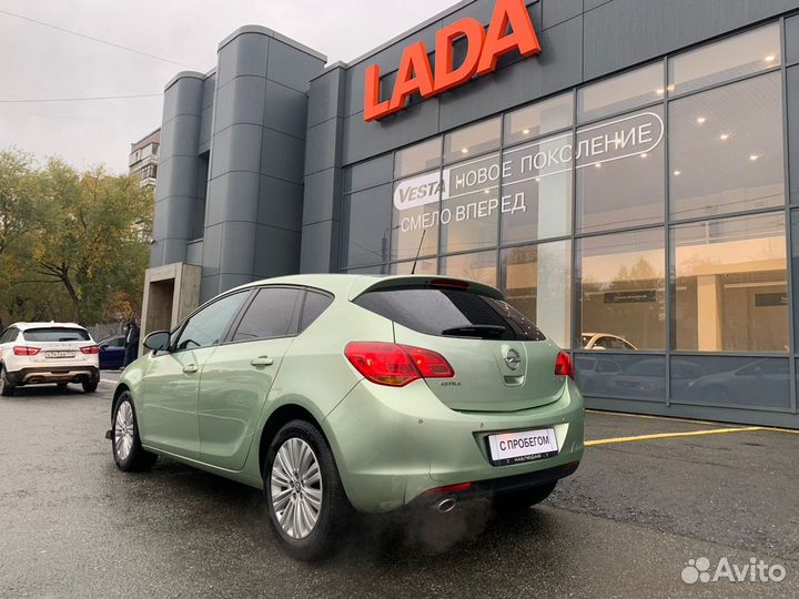 Opel Astra 1.4 AT, 2011, 150 000 км