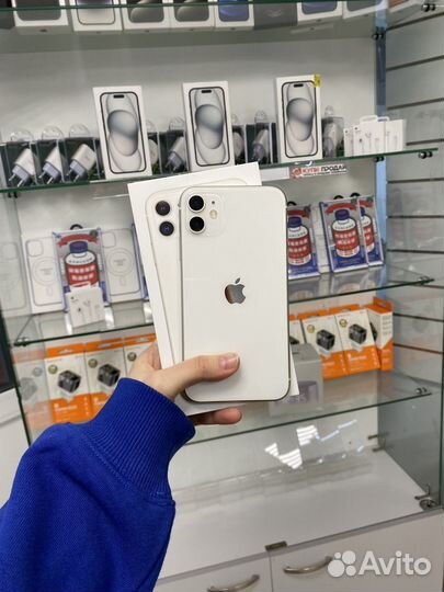 iPhone 11, 128 ГБ