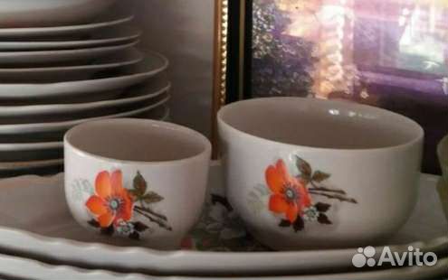 Часть от столового сервиза. Дулево