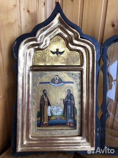Св.Зосима и Савватий Соловецкие в киоте. 19 век