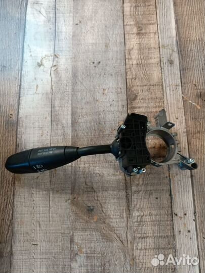 Подрулевой переключатель Volkswagen Crafter 2.0л