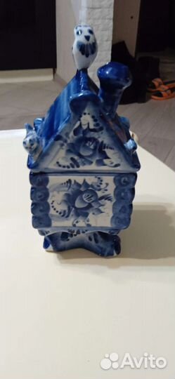 Посуда Гжель