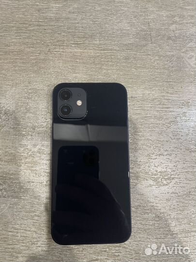 iPhone 12, 64 ГБ