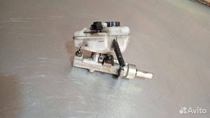 Главный тормозной цилиндр Ford Mondeo 3 рест. 2004