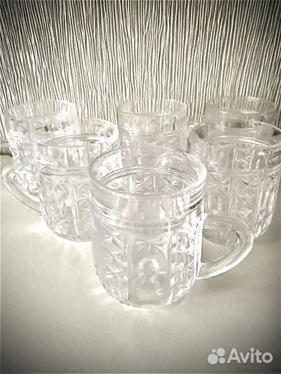 Хрустальные бокалы