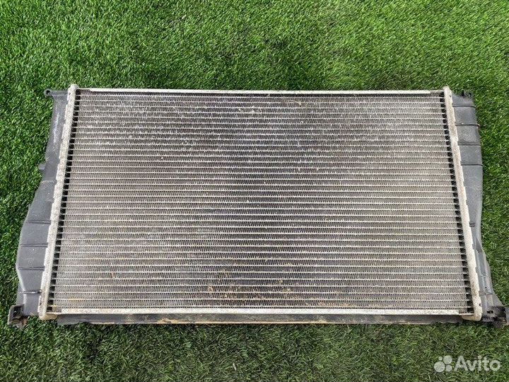 Радиатор охлаждения двигателя Bmw X1 E84 N47D20