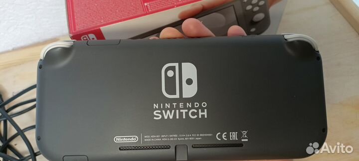 Прошитая Nintendo switch lite с картой памяти наст