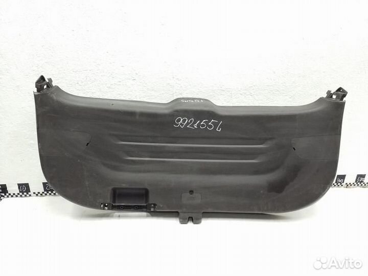Обшивка крышки багажника Hyundai Santa Fe 4