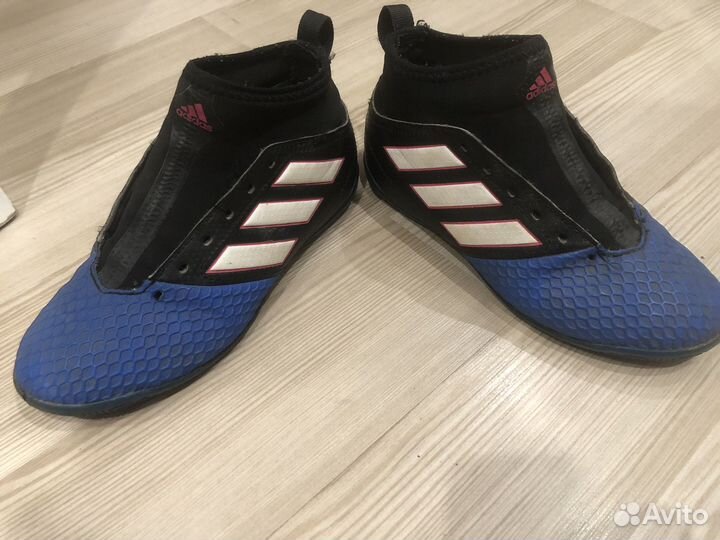 Футзалки adidas 33 размер