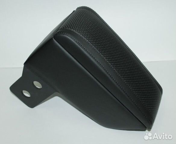 Бар (подлокотник) Ford Focus 3 (экокожа)