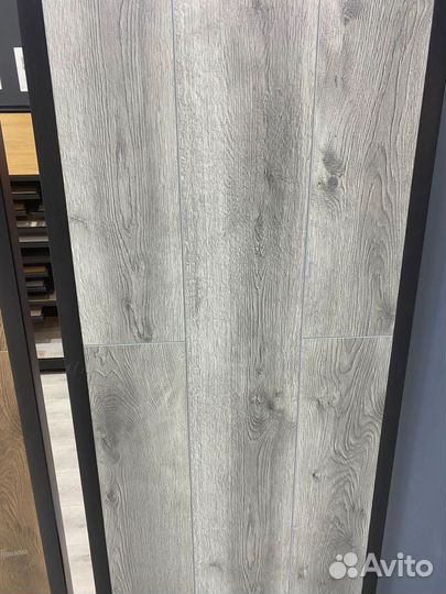 Пвх плитка.Spc плитка