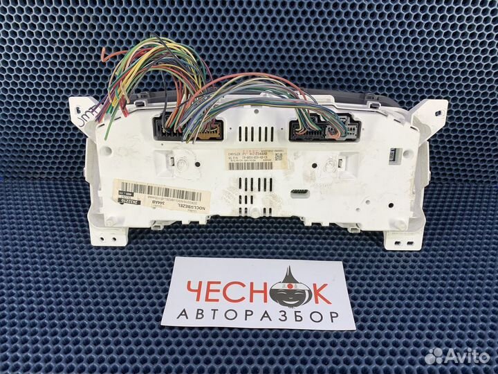 Приборная панель приборка щиток Jeep Patriot