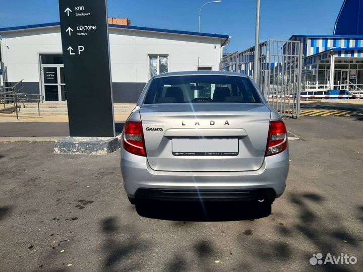 LADA Granta 1.6 МТ, 2019, 14 000 км