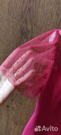 Платье нарядное 8-10 лет 140 см