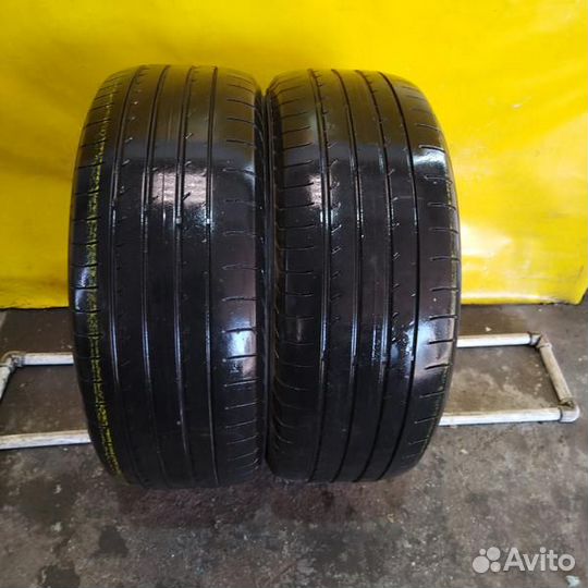 Yokohama Advan Sport V105 235/55 R17