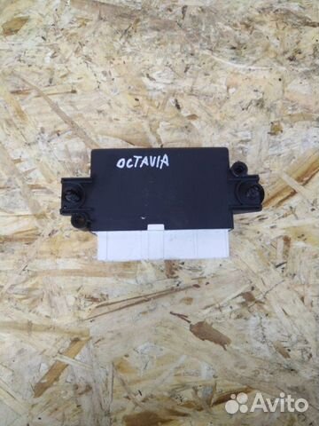 Блок управления парктрониками Skoda Octavia 5E