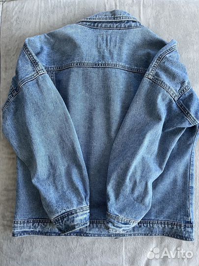 Джинсовая куртка женская