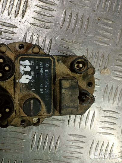 Коммутатор Mercedes w124 m103 2.6 3.0