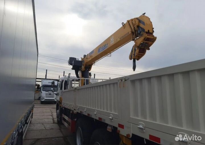 FAW JK6 CA1250 с КМУ, 2023