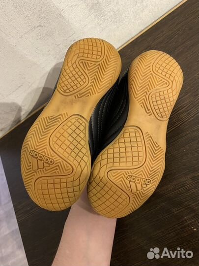 Футзалки adidas