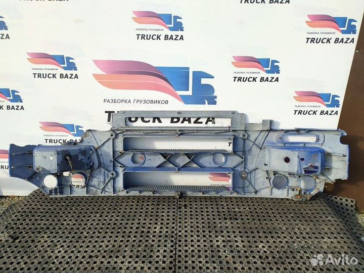 500366205 Бампер передний Iveco Stralis