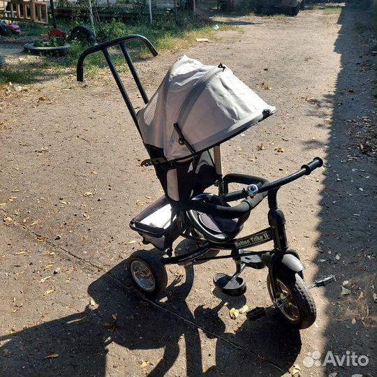 Трехколесный велосипед с родительской ручкой