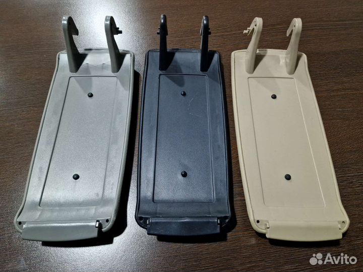 Крышка подлокотника на Audi A6 C5, A4 B6, A4 B7