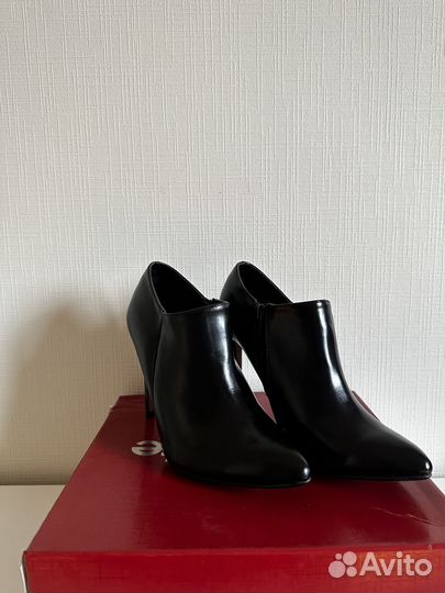 Новые ботильоны Befree