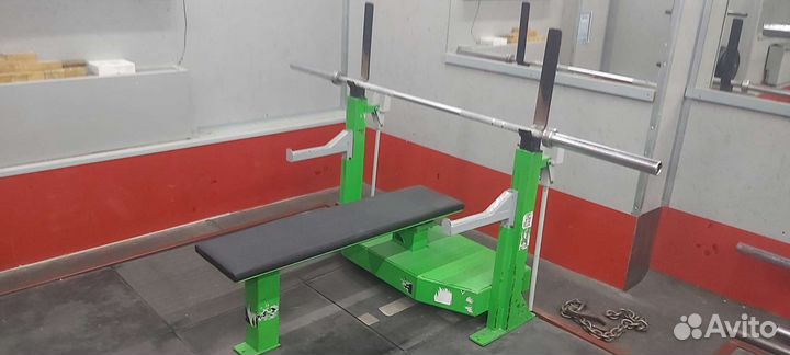 Скамья для пауэрлифтинга