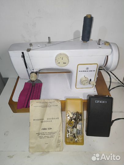 Швейная машинка Чайка 132м