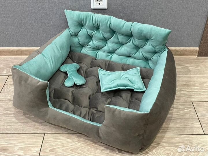 Диван для животных