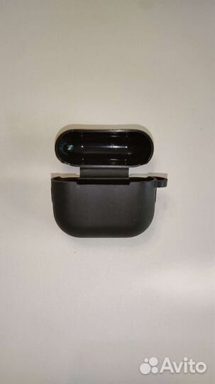 Чехол на airpods