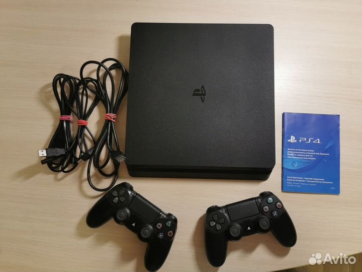 Sony playstation 4 slim