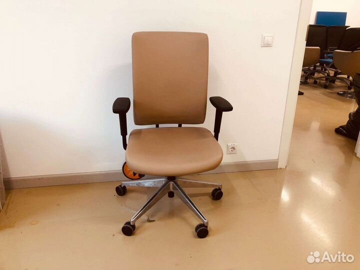 Эргономичное кресло Profim Veris