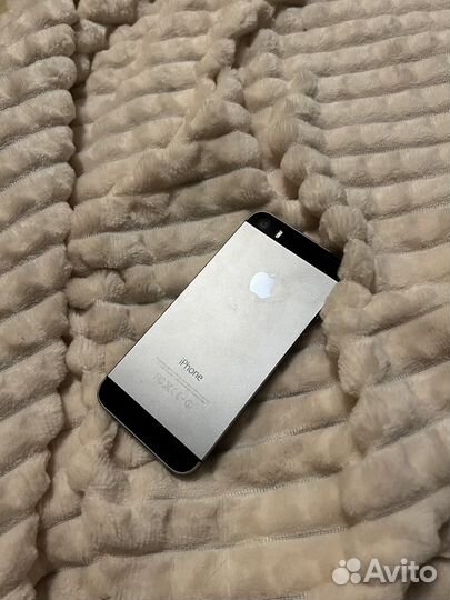 iPhone 5S, 32 ГБ